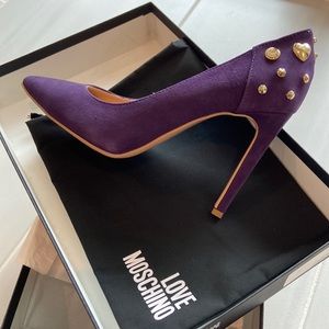 Love Moschino purple suede pump size EU38/US7.5